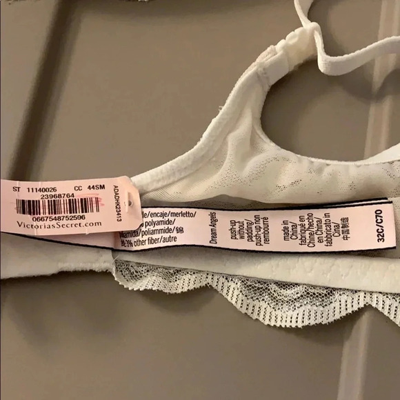 VIctoria’s Secret Dream Angel Push Up Bra w/o Pads NWT - Picture 9 of 12